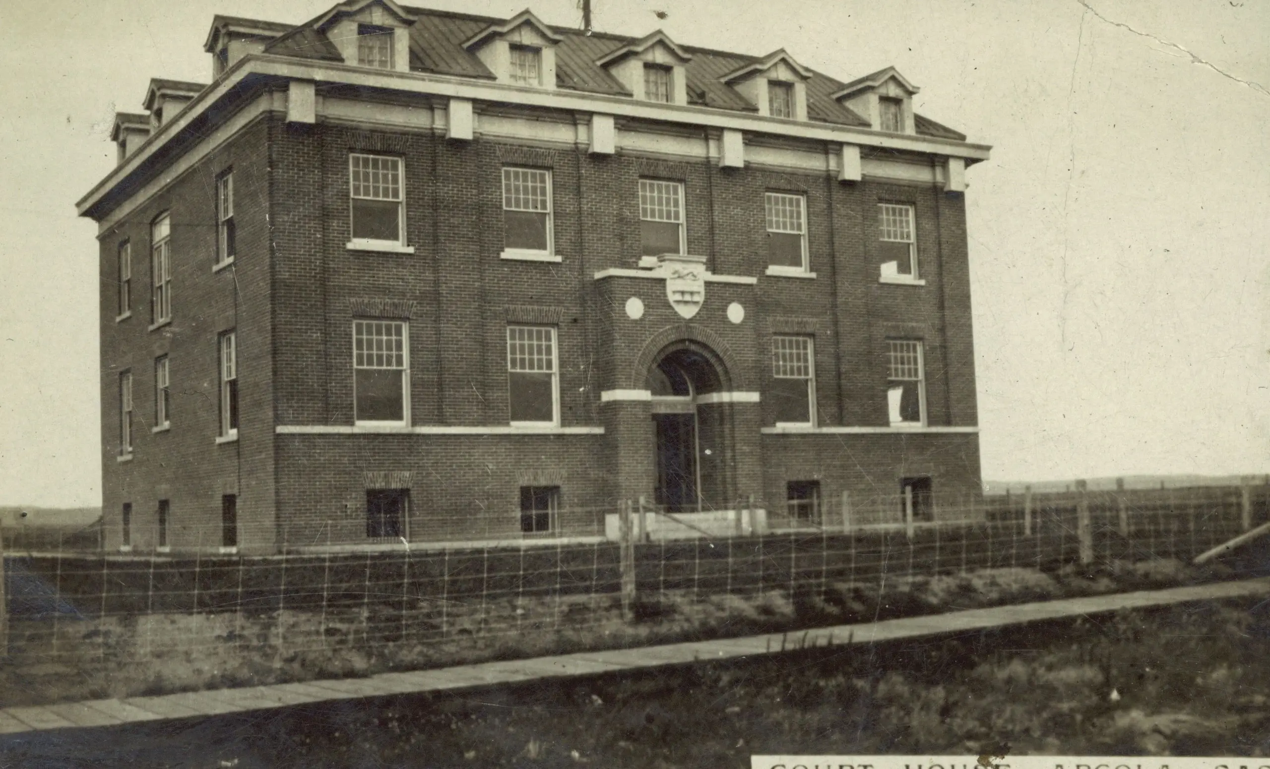 Court House, Arcola